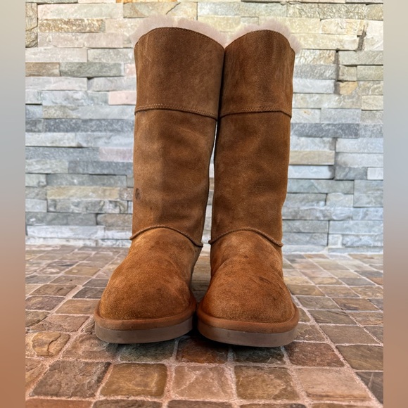 Kookaburra  by ugg Cozy Tan Suede Women's Boots - Picture 13 of 16